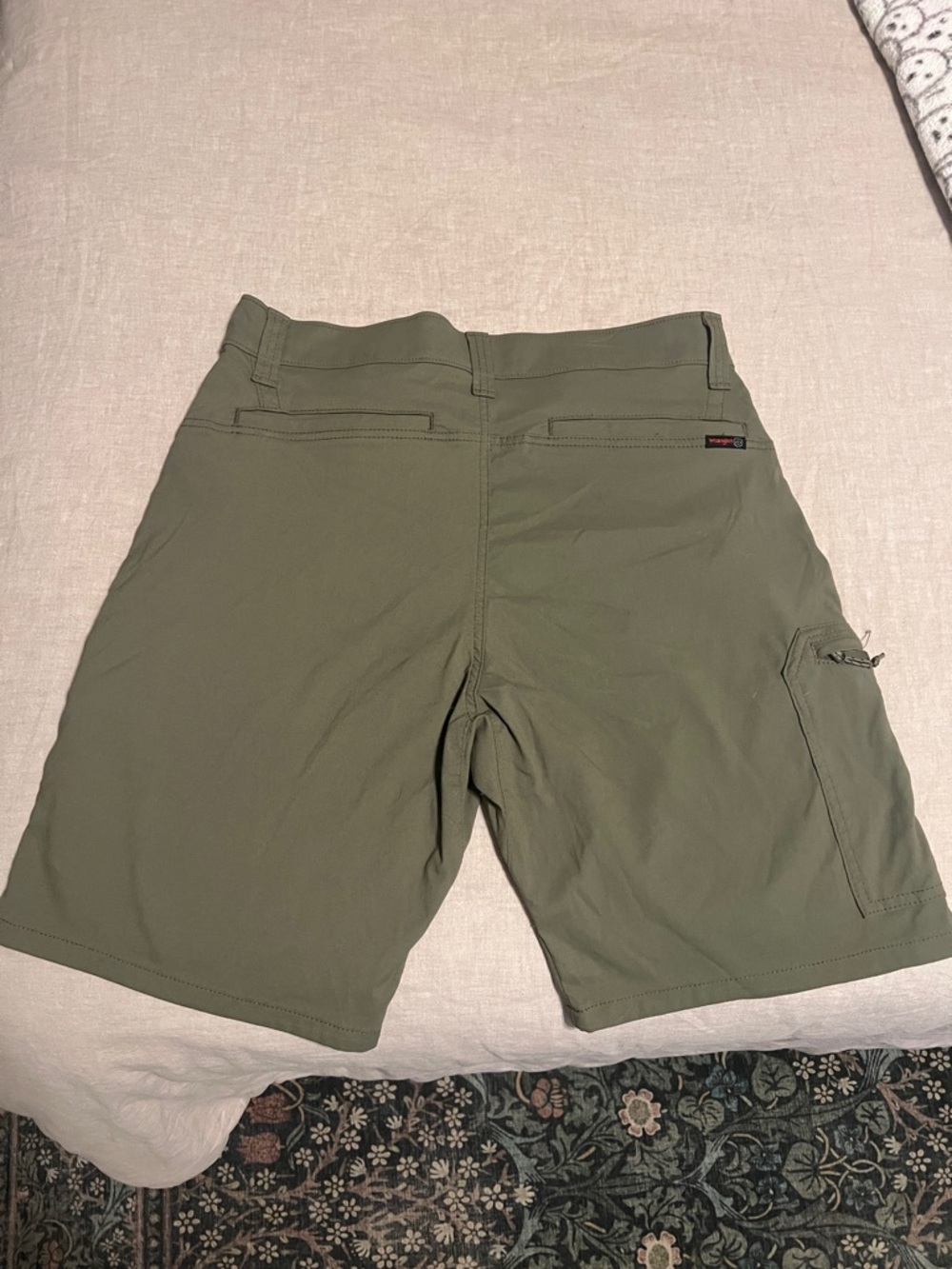 Wrangler ATG Men's Shorts - Picture 3 of 3